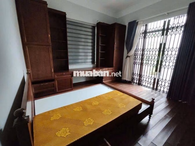 Cho Thuê BT Vip Cạnh KĐT VinSmart City 428m2, 4 Tầng, Nội Thất Cao Cấp