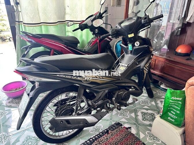 SYM Galaxy 50cc Đen vàng (Vành tăm)