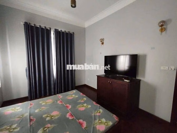 Cho Thuê BT Vip Cạnh KĐT VinSmart City 428m2, 4 Tầng, Nội Thất Cao Cấp