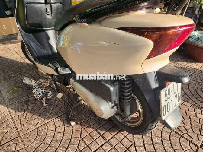 Honda Lead 2010 Vàng đồng
