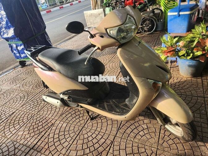 Honda Lead 2010 Vàng đồng