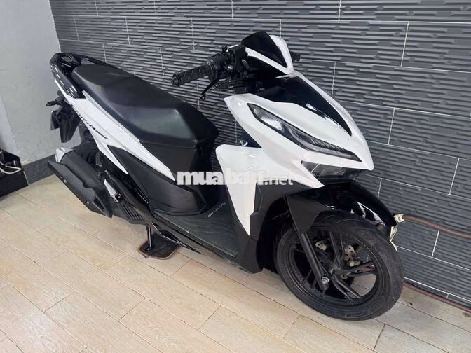 Honda Vario 150 2022 Trắng đen 18.000 km