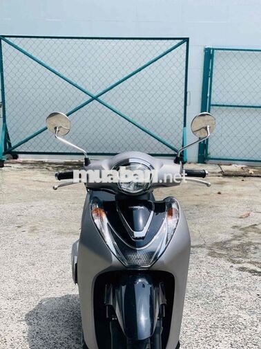 Honda SH Mode 2022 Bạc nhám