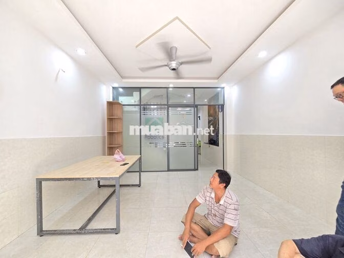 Cho thuê nhà nguyên căn 3 tầng lầu ngay cầu An Lộc - Gò Vấp