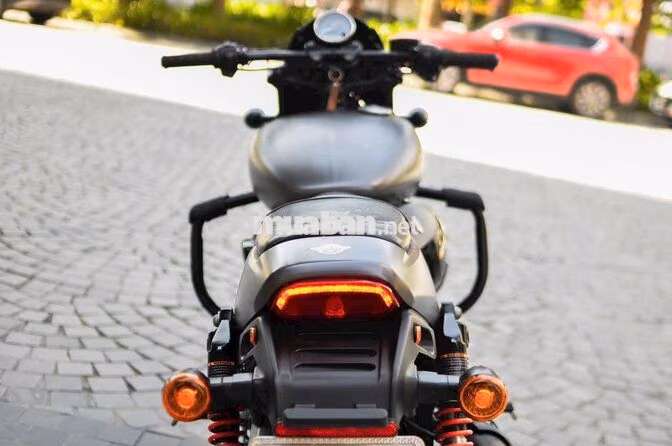 Harley-Davidson Street Rod 750 2017 Xám titan