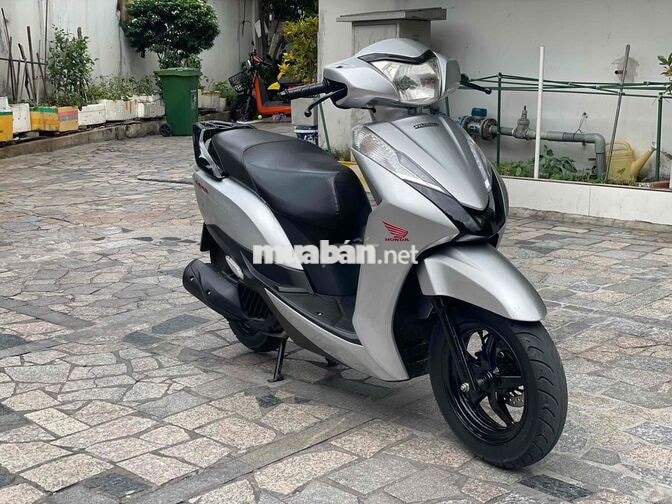 Lead 125 2013 Full New trả trc 10tr9 nhận xe