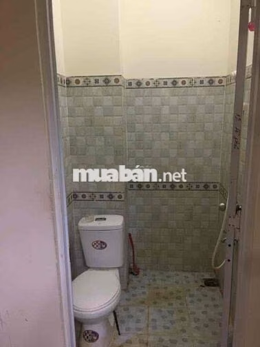Nhà cho thuê nguyên căn gần siêu thị Metro quận 12, gần chợ, trường họ