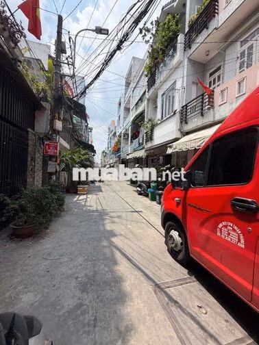 Nhà 2Tầng, 4.5x14, hxh thông cách 20m, ngay trục Hương Lộ 2, nhỉnh 4Tỷ