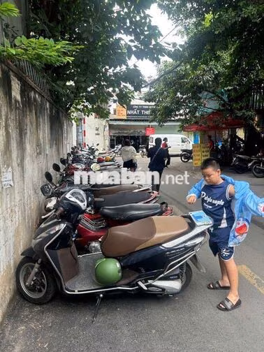 nhà mặt tiền đông hưng thuận 2
