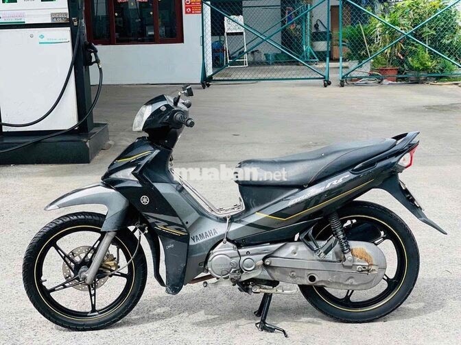Yamaha Sirius Fi Đen bánh mâm