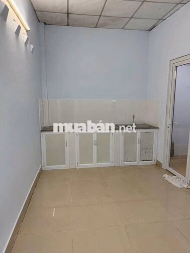 NHÀ GIÁ RẺ 1 XẸC HẺM TRƯỚC NHÀ 8M Ô TÔ ĐỂ TRONG NHÀ