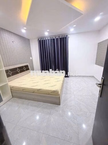 CHO THUÊ NHÀ MẶT TIỀN PHAN VĂN TRỊ Q5