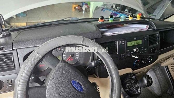 Ford Transit 2017 Vàng cát Xe khách