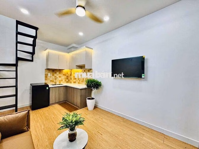 17M2 - Hẻm Xe Hơi Siêu Thoáng - Sát Emart 2
