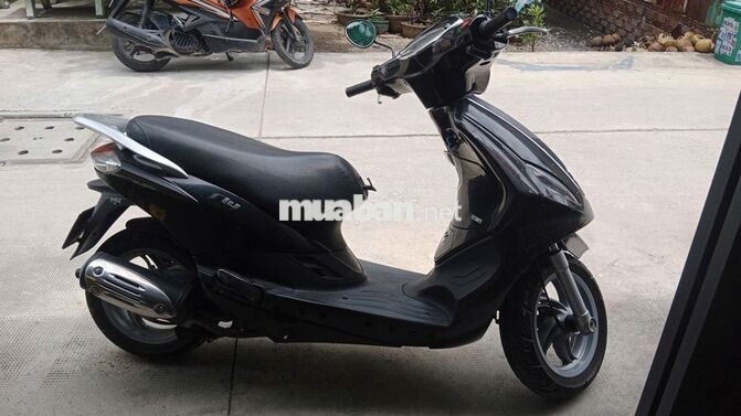 Piaggio Fly 125 Đen