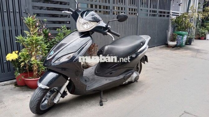 Piaggio Fly 125 Đen