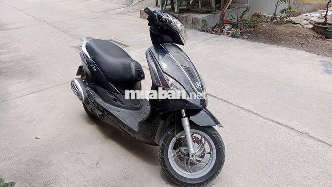Piaggio Fly 125 Đen