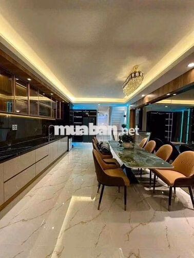 CHO THUÊ NHÀ MẶT TIỀN CÓ THANG MÁY NGAY CÔNG VIÊN LÀNG HOA