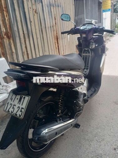 Yamaha Nouvo 5 Fi 125 nguyên zin.. 