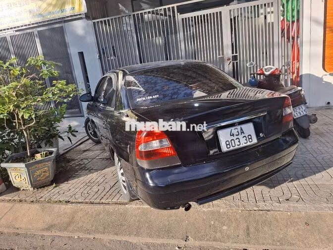 Daewoo Nubira 1.6 Số sàn Đen