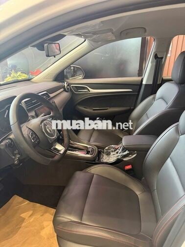 MG ZS STD 2025 Trắng
