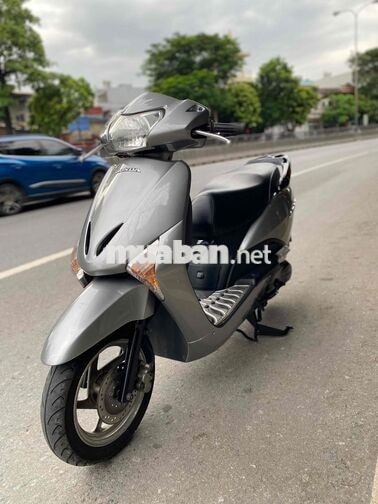 Honda Lead Bạc