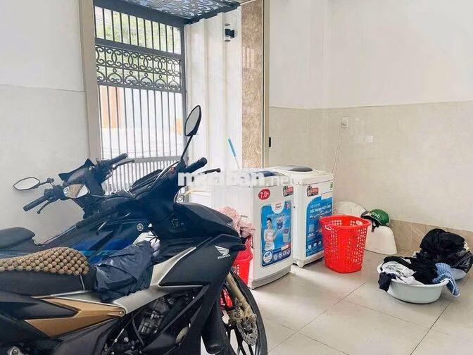 SANG CHDV 32P NGUYỄN ẢNH THỦ GẦN PHẦN MỀM QUANG TRUNG 
