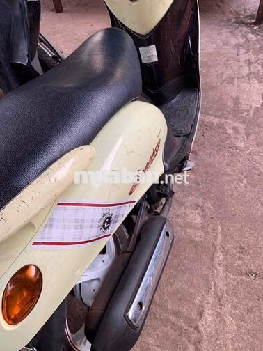 Yamaha Mio Classico Vàng kem Xe tay ga