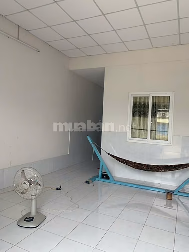 Bán gấp đất Mặt Tiền Kinh C, Xã Tân Nhựt, Huyện Bình Chánh, DT:9300m2