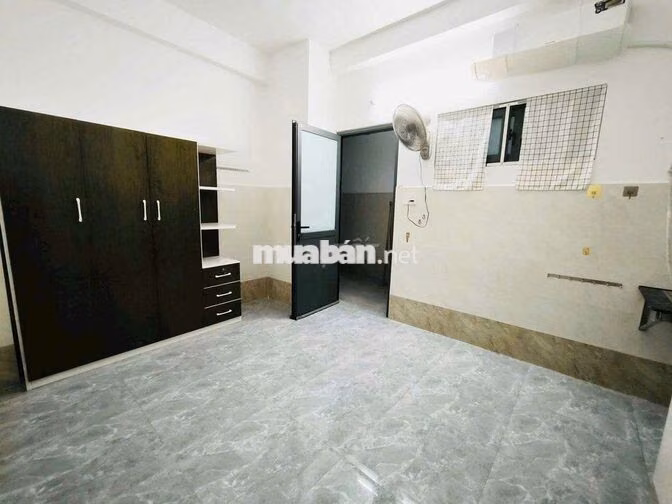 SANG CHDV 32P NGUYỄN ẢNH THỦ GẦN PHẦN MỀM QUANG TRUNG 