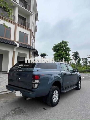 Ford Ranger XLS 2.2 2017 Xanh Hà Nội