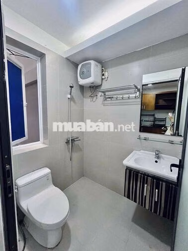 CHDV 1PN TÁCH BẾP FULL NỘI THẤT NGAY HOÀNG SA - TRƯỜNG SA - THANG MÁY