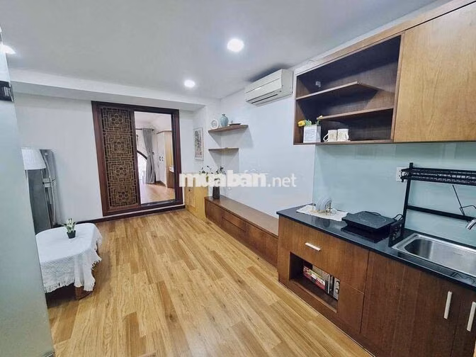 CHDV 1PN TÁCH BẾP FULL NỘI THẤT NGAY HOÀNG SA - TRƯỜNG SA - THANG MÁY