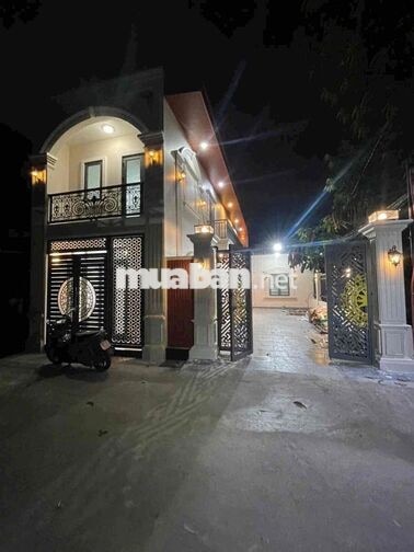 Bán Nhà Đẹp Ngang 9mx16m giá 4tyxx gần chợ búng