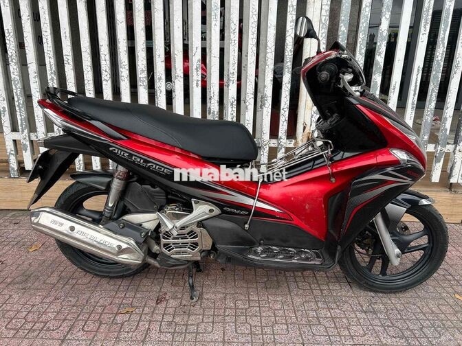 Honda Airblade 110Fi Đỏ đen êm ngon chính chủ