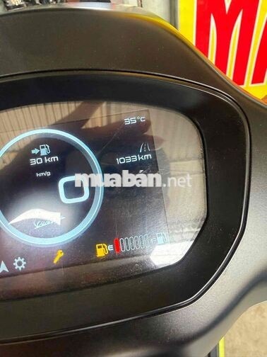 Piaggio Vespa Tech 150 2026 Đen 1.000 km