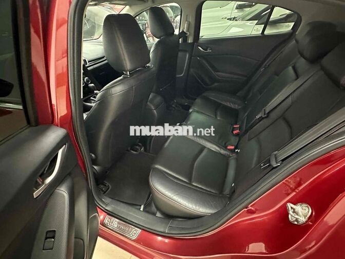 Mazda 3 HB 2016 100000 km Đỏ