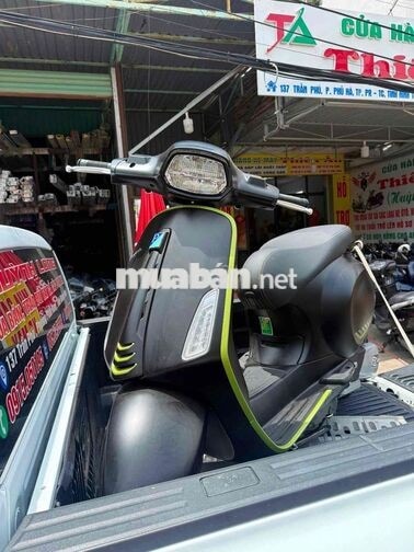 Piaggio Vespa Tech 150 2026 Đen 1.000 km
