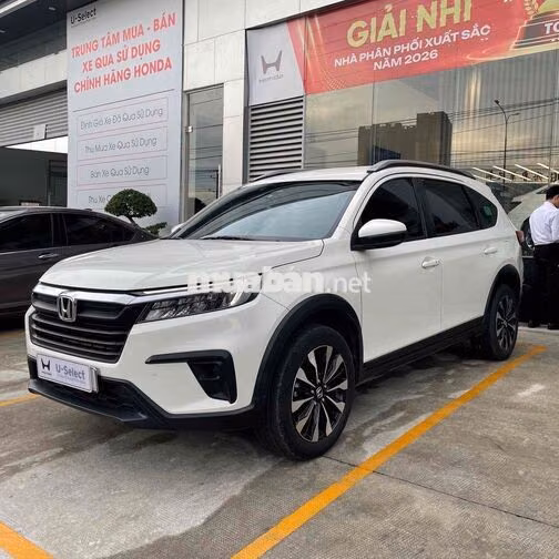 Honda BR-V G 2023 Trắng 26.000 km 7 chỗ