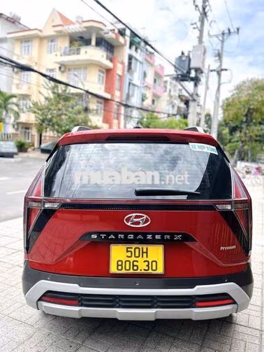 Hyundai Stargazer X 1.5 Cao Cấp 2024 Tự Động Đỏ