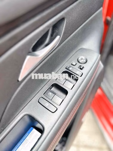 Hyundai Stargazer X 1.5 Cao Cấp 2024 Tự Động Đỏ