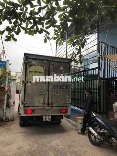 Cho thuê nhà 2 mặt tiền hẻm xem hơi cửa trước và sau thông thoáng