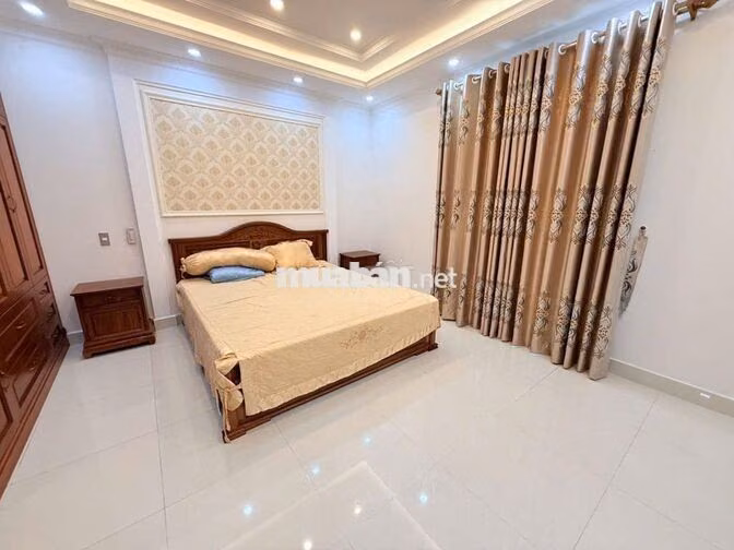 CHO THUÊ NHÀ ĐƯỜNG D7 - KDC PHẠM HỮU LẦU , QUẬN 7 .
