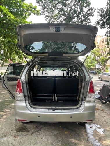 Toyota Innova-G 2010 Số sàn Bạc
