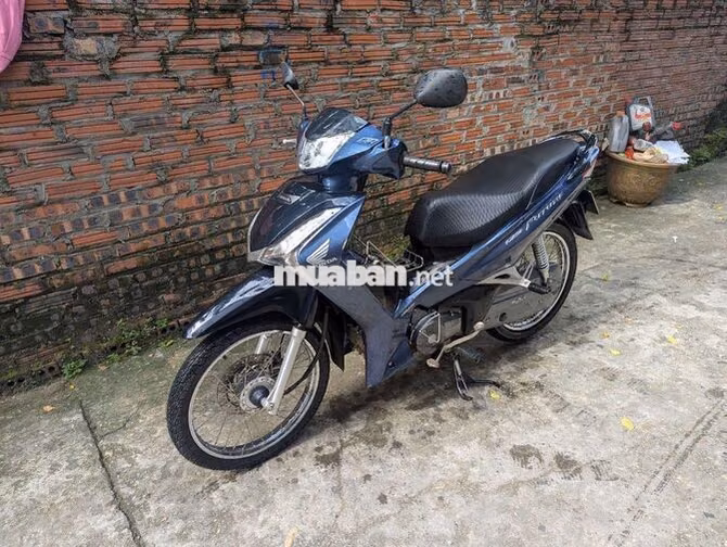 Honda Future 125 Xanh đen 16.505 km