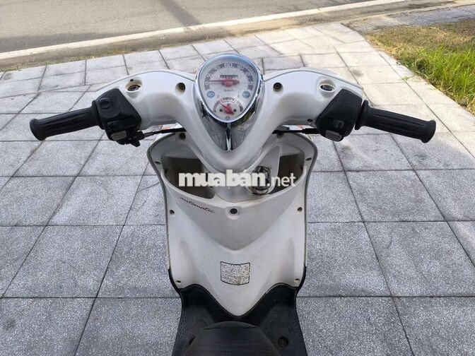 Yamaha Mio Classico Trắng