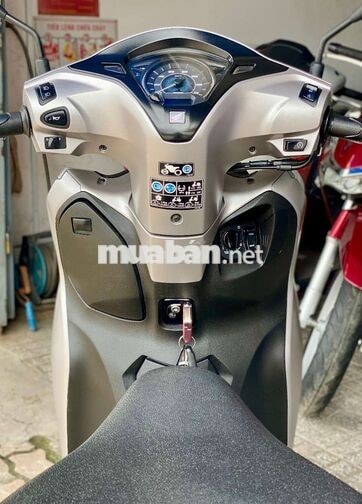 Honda LEAD 125Fi 2025 Xám Bạc Đen ABS 9.000Km