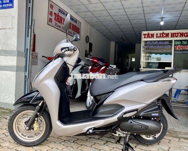 Honda LEAD 125Fi 2025 Xám Bạc Đen ABS 9.000Km