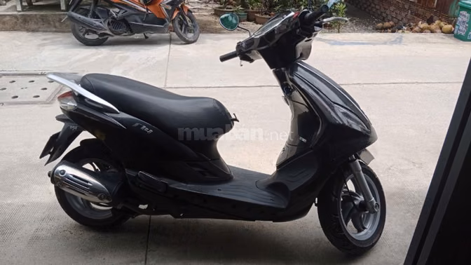 Bán xe Piaggio Fly 125 màu đen - Ý
