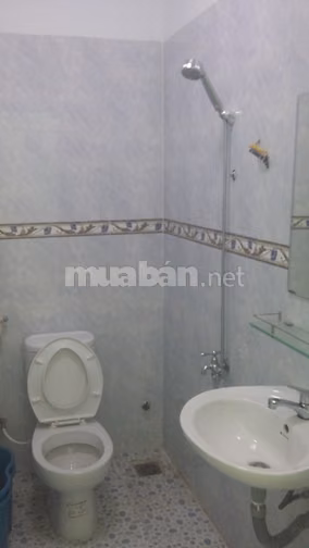 Cho thuê nhà nguyên căn 1 trệt,1 lầu đường 28, P. Linh Đông, TĐ